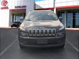 Used 2016 Jeep Cherokee Sport image 3