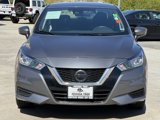 Used 2021 Nissan Versa SV image 3