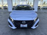 Used 2023 Nissan Altima 2.5 SR w/ SR Premium Package image 2