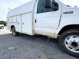 Used 2004 Ford E-350 and Econoline 350 Super Duty image 3