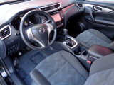 Used 2016 Nissan Rogue SV image 2