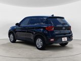 Used 2022 Hyundai Venue SE image 3