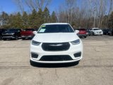 Used 2021 Chrysler Pacifica Touring image 2