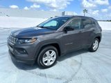 Used 2022 Jeep Compass Latitude image 6