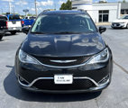 Used 2017 Chrysler Pacifica Touring-L image 5