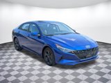 Used 2021 Hyundai Elantra SEL w/ Convenience Package image 3