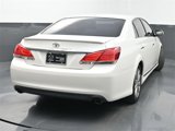 Used 2011 Toyota Avalon Limited image 3