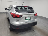 Used 2018 Nissan Rogue Sport S image 6
