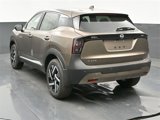 New 2025 Nissan Kicks SV image 4