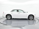 Used 2019 Chrysler 300 Limited image 4