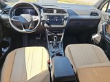 Used 2022 Volkswagen Tiguan SE image 3
