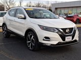 Used 2022 Nissan Rogue Sport SL w/ Premium Package image 2