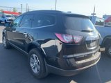 Used 2017 Chevrolet Traverse LT image 2