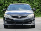 Used 2014 Toyota Camry SE image 2