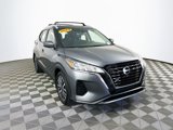Used 2022 Nissan Kicks SV image 3
