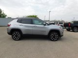 Used 2018 Jeep Compass Limited image 2