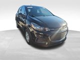 Used 2020 Chevrolet Trax LS image 2