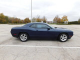 Used 2016 Dodge Challenger SXT image 3