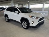 Used 2021 Toyota RAV4 XLE image 2