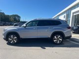 New 2025 Volkswagen Atlas SEL image 4