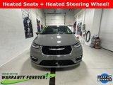 Used 2023 Chrysler Pacifica Touring-L image 2