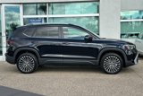 New 2025 Volkswagen Taos SE image 3