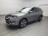 Used 2017 Nissan Rogue SL image 2