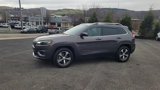 Used 2019 Jeep Cherokee Limited image 5