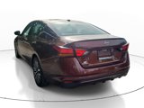 Used 2024 Nissan Altima 2.5 SV image 4