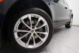 Used 2022 Porsche Macan image 3