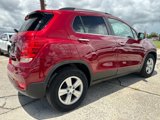 Used 2019 Chevrolet Trax LT w/ LT Convenience Package image 4