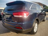 Used 2017 Kia Sorento LX image 3
