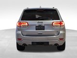 Used 2017 Jeep Grand Cherokee Overland w/ Jeep Active Safety Group image 4