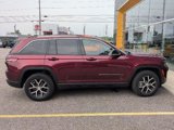 Certified 2023 Jeep Grand Cherokee Limited image 3