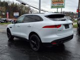 Used 2018 Jaguar F-PACE Premium image 3