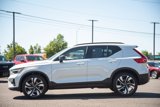 Used 2024 Volvo XC40 B5 Plus w/ Protection Package Premier image 5