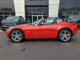 Used 2008 Pontiac Solstice Convertible w/ Premium Package image 2
