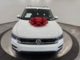 Used 2018 Volkswagen Tiguan SE w/ Panoramic Sunroof Package image 2