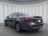Used 2016 Toyota Avalon XLE Premium image 3