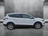 Used 2017 Ford Escape SE image 4