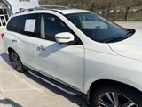 Used 2020 Nissan Pathfinder Platinum image 3