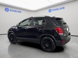 Used 2021 Chevrolet Trax LT w/ Midnight Edition image 4