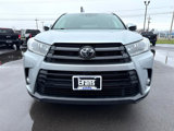 Used 2018 Toyota Highlander XLE image 2