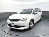 Used 2020 Chrysler Voyager LX image 3