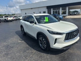 Used 2023 INFINITI QX60 Luxe w/ Performance Audio Package image 3
