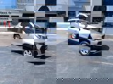 Used 2019 Chevrolet Trax LT w/ LT Convenience Package image 2