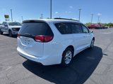 Used 2017 Chrysler Pacifica Touring-L w/ Tire & Wheel Group image 4
