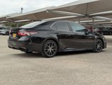 Used 2022 Toyota Camry SE image 4