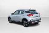 Used 2020 Nissan Kicks SR image 3