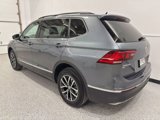 Used 2020 Volkswagen Tiguan SE w/ Panoramic Sunroof Package image 4